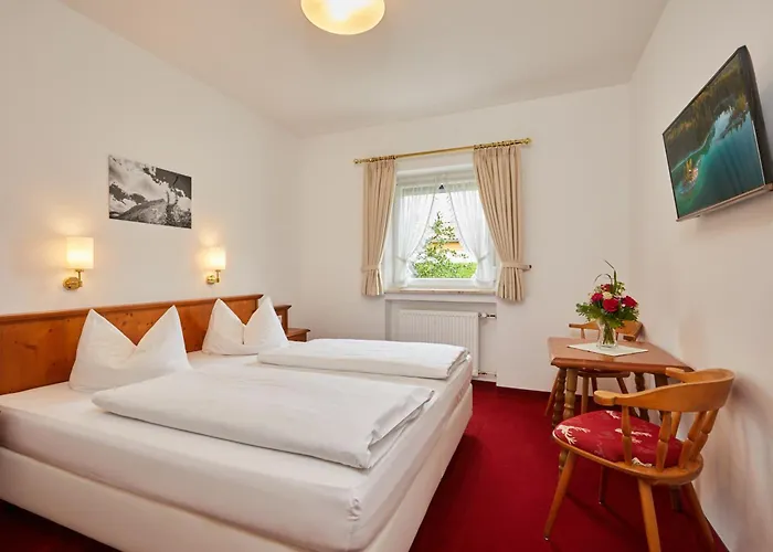 Gaestehaus Zugspitz - Ohne Verpflegung Penzion 3*