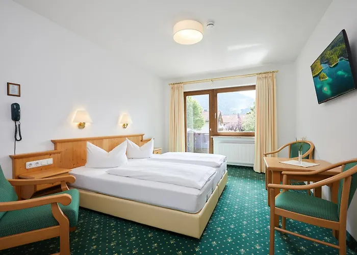 Gaestehaus Zugspitz - Ohne Verpflegung Penzion 3*